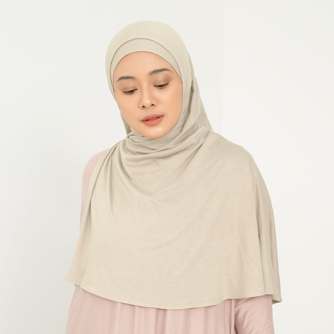 Sauda Instan in Sand (Size S-M)