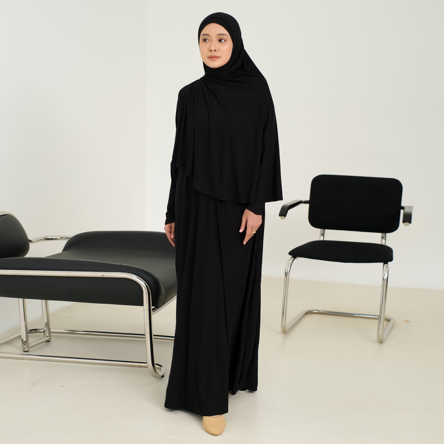 Marwa Rayon Abaya Black (Size S-M)