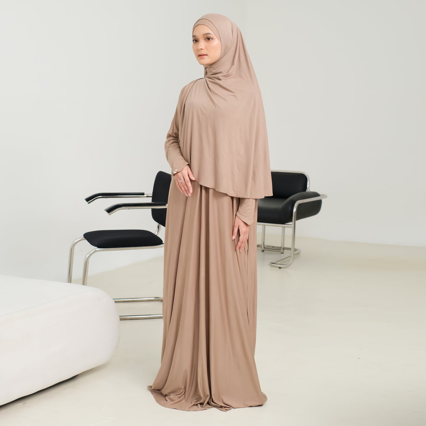 Marwa Rayon Abaya Sand (Size S-M)